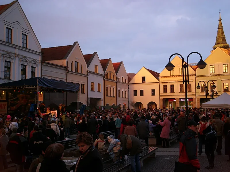 R0012727_dng.webp
