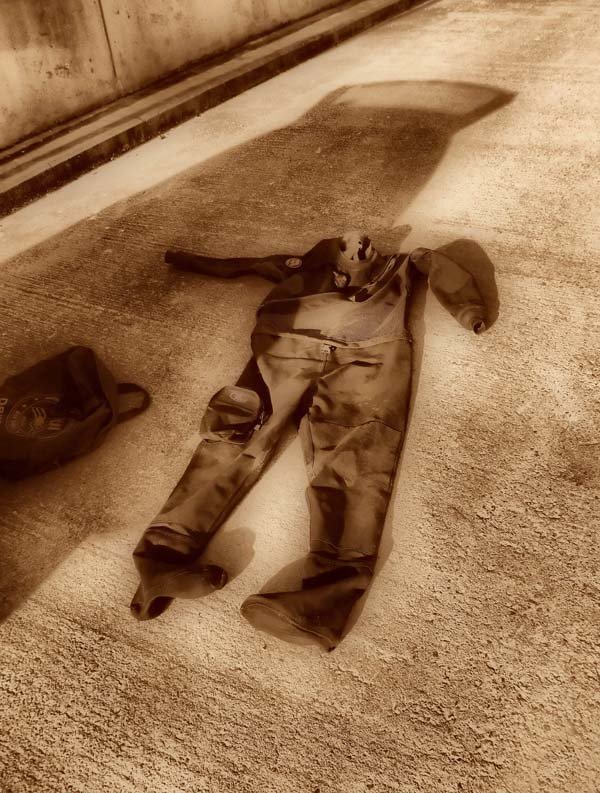 dive suit_04.jpg