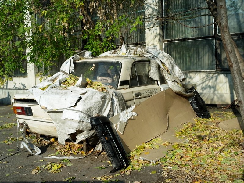 oldcar.jpg
