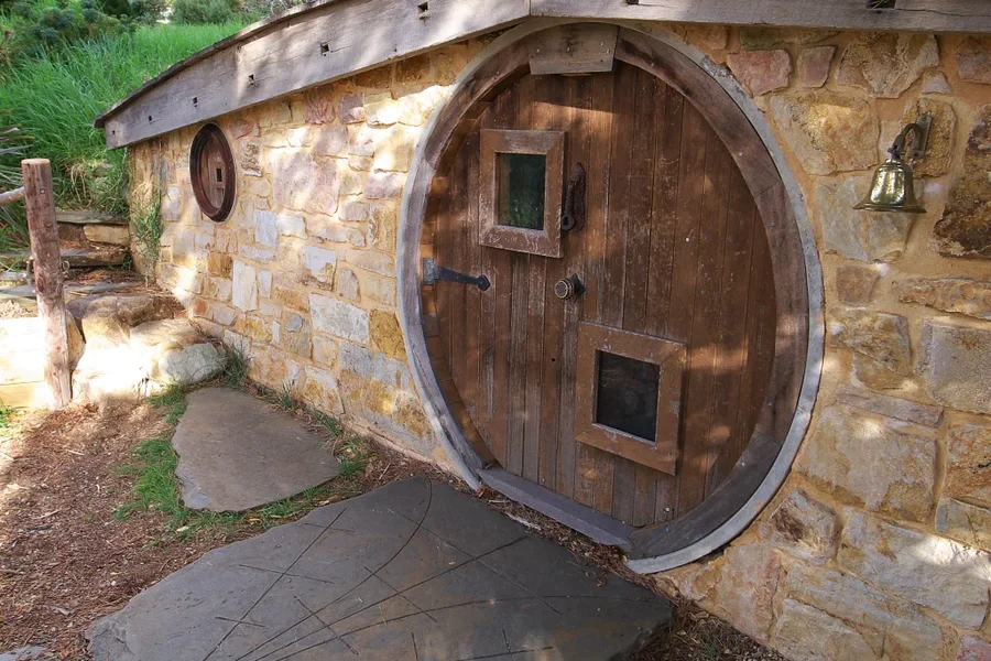 Bilbos Door.webp