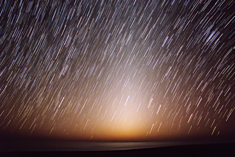 20120717_1747-1917utc_Zodiac_Mile108_startrails_R0015275-R0015300.png