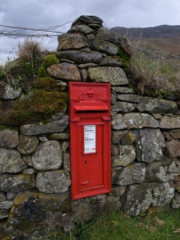 Post Box Morvich.JPG