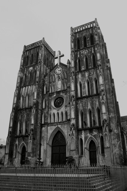 HANOI_CATHEDRAL.jpg