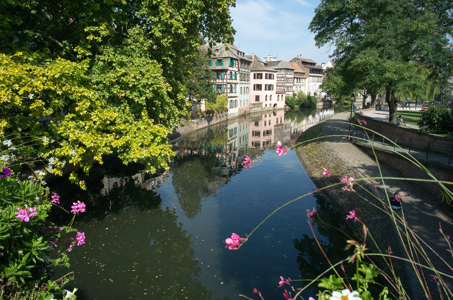 R1069414 La Petite France.jpg