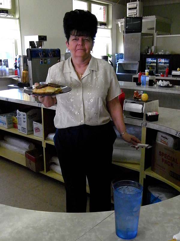 VA diner lady.jpg