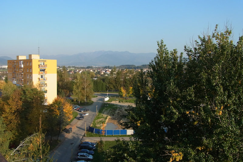 R1061204_sm.jpg