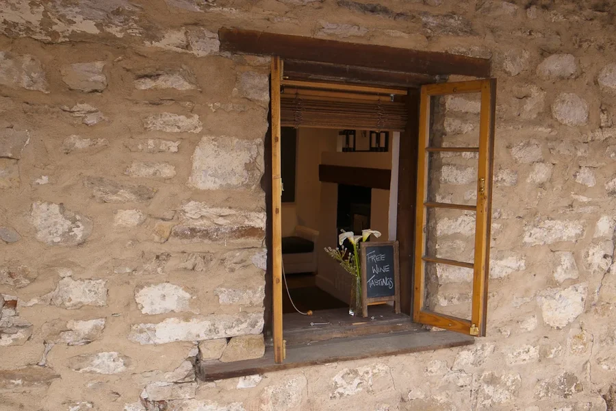 R0011251.webp