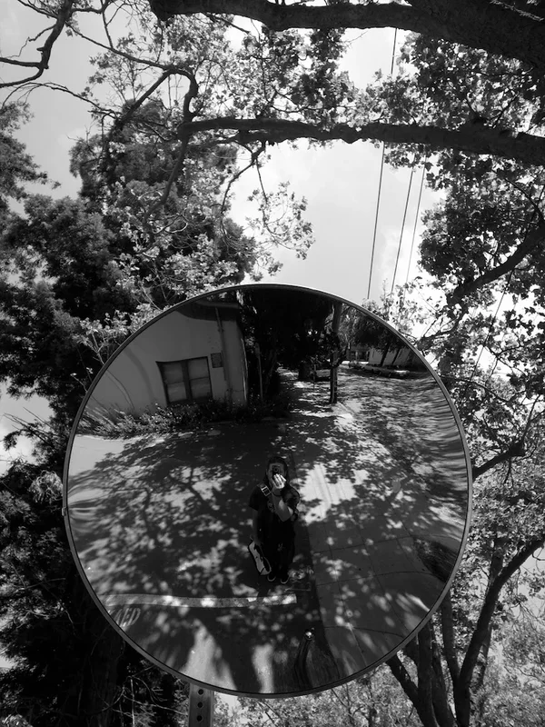mirror.webp